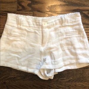 Girl’s White Dress Shorts